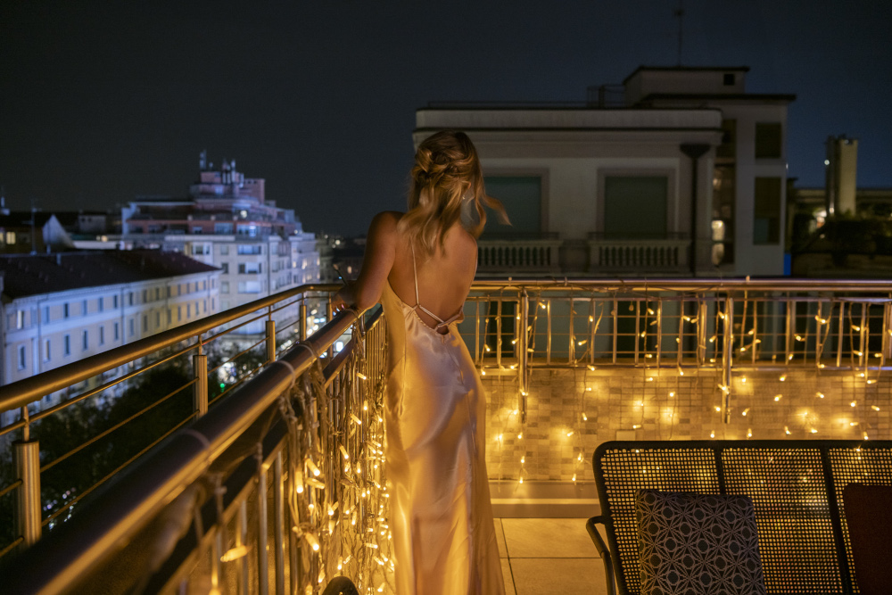 Lusso e Magia: un Rooftop Milanese diventa un'Oasi di Eleganza per un Compleanno Indimenticabile - 10