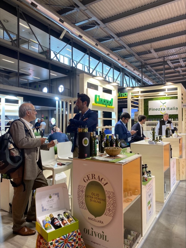 Unapol a TuttoFood: lo stand fieristico perfetto per il nostro cliente - 2