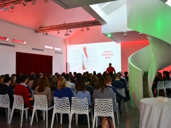 Smart Eventi ha curato l'organizzazione di due giorni di meeting e una cena di gala per i dipendenti di Coca Cola Hellenic